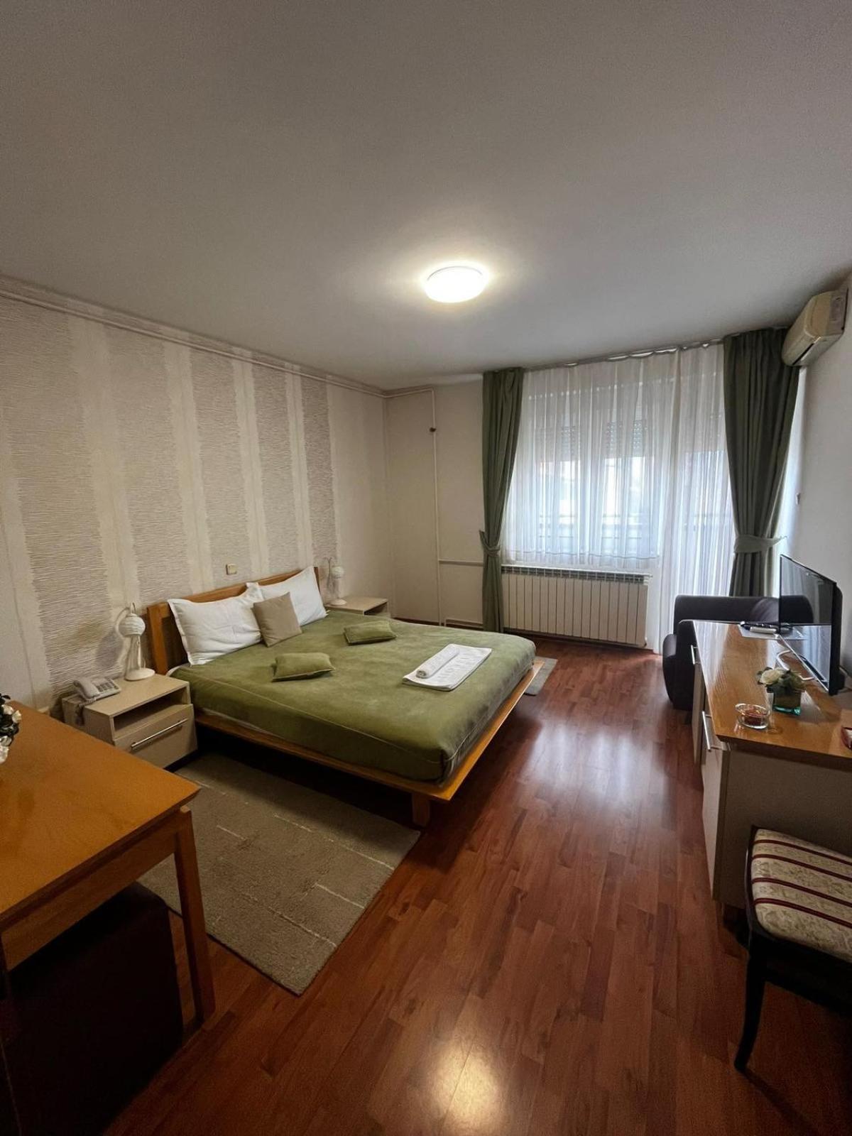 Garni Belvedere Lux Otel